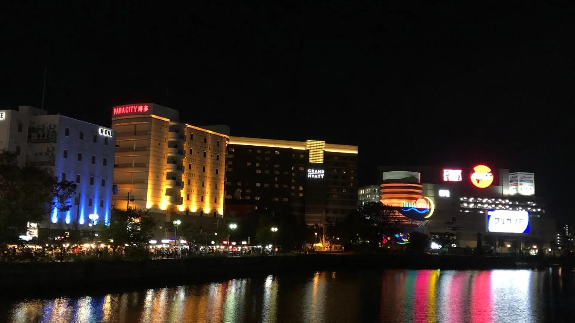 Zonk Hotel Nakasu فوكوكا اليابان